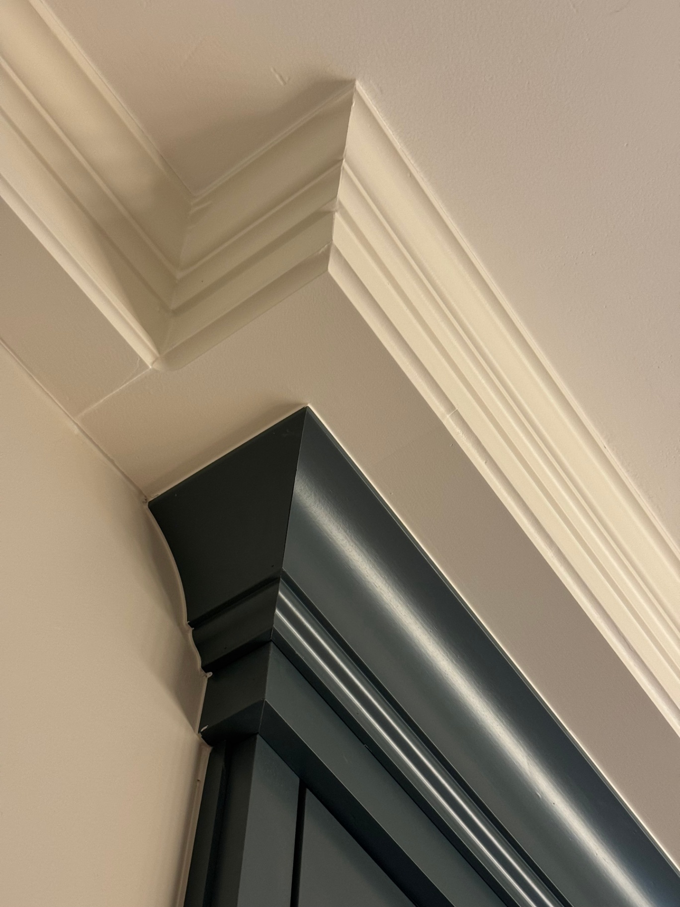 Crown Molding Return